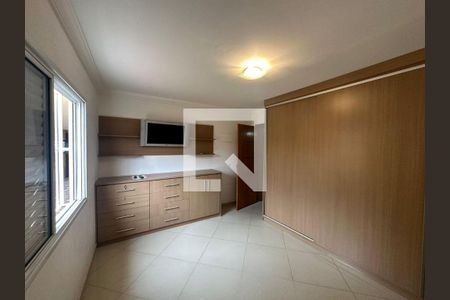 Casa à venda com 3 quartos, 123m² em Vila Sonia, São Paulo