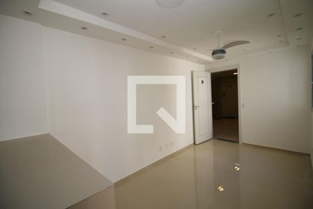 Sala de apartamento para alugar com 2 quartos, 40m² em Bonsucesso, Rio de Janeiro