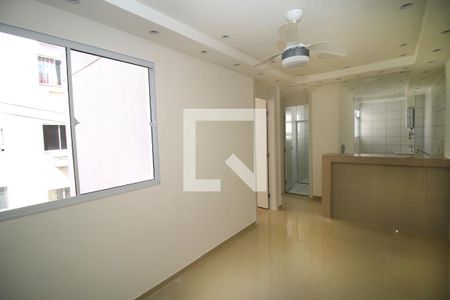 Sala de apartamento para alugar com 2 quartos, 40m² em Bonsucesso, Rio de Janeiro