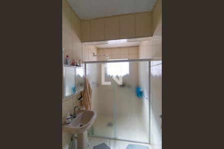 Casa à venda com 275m², 3 quartos e 3 vagasBanheiro da Casa 02