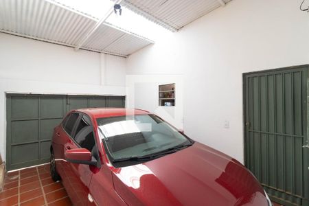 Casa à venda com 275m², 3 quartos e 3 vagasGaragem