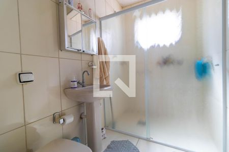 Casa à venda com 275m², 3 quartos e 3 vagasBanheiro da Casa 02