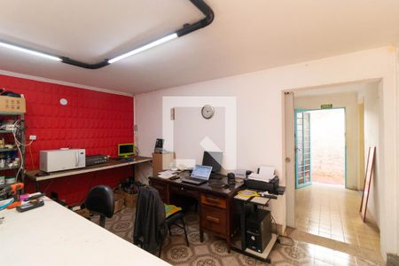 Casa à venda com 275m², 3 quartos e 3 vagasEscritório 01