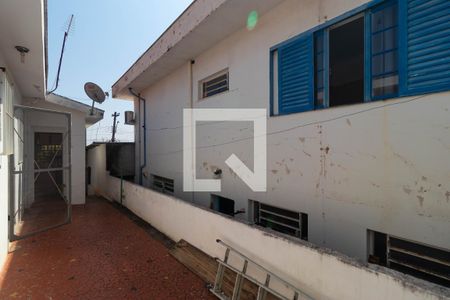 Casa à venda com 275m², 3 quartos e 3 vagasQuintal da Casa 02