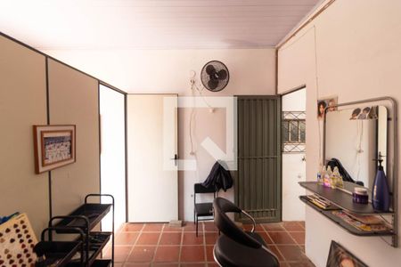 Casa à venda com 275m², 3 quartos e 3 vagasEscritório 02