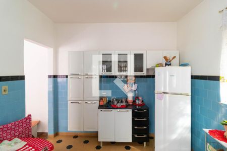 Casa à venda com 275m², 3 quartos e 3 vagasCozinha da Casa 02