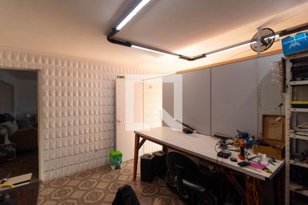 Casa à venda com 275m², 3 quartos e 3 vagasEscritório 01