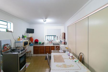 Casa à venda com 275m², 3 quartos e 3 vagasCozinha