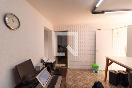 Casa à venda com 275m², 3 quartos e 3 vagasEscritório 01