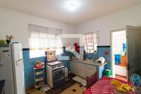 Casa à venda com 275m², 3 quartos e 3 vagasCozinha da Casa 02