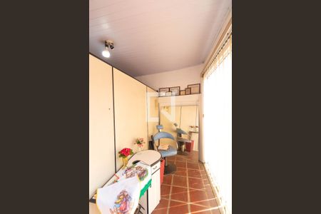 Casa à venda com 275m², 3 quartos e 3 vagasEscritório 02