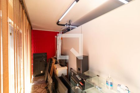 Casa à venda com 275m², 3 quartos e 3 vagasEscritório 01