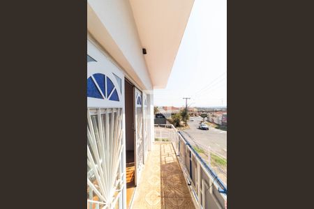 Casa à venda com 275m², 3 quartos e 3 vagasSacada da Sala 02