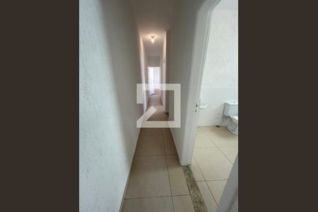 Casa para alugar com 250m², 4 quartos e 5 vagascorredor