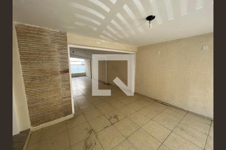 Casa para alugar com 250m², 4 quartos e 5 vagasGaragem