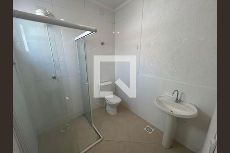 Casa para alugar com 250m², 4 quartos e 5 vagasBanheiro da Suíte