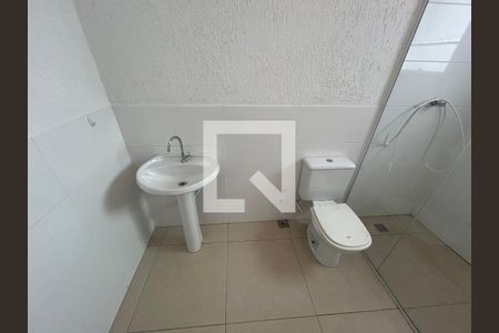 Casa para alugar com 250m², 4 quartos e 5 vagasBanheiro