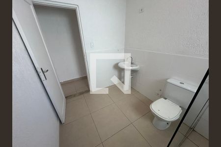 Casa para alugar com 250m², 4 quartos e 5 vagasBanheiro