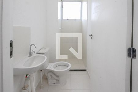 Apartamento para alugar com 40m², 2 quartos e sem vaga Apartamento para alugar com 40m², 2 quartos e sem vagaBanheiro