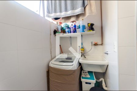 Apartamento à venda com 56m², 2 quartos e 1 vaga Apartamento à venda com 56m², 2 quartos e 1 vagaÁrea de Serviço