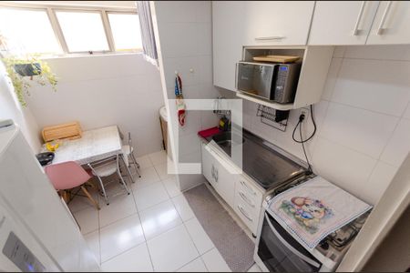Apartamento à venda com 56m², 2 quartos e 1 vaga Apartamento à venda com 56m², 2 quartos e 1 vagaCozinha