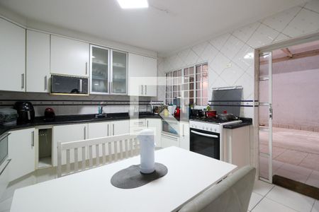 Apartamento à venda com 140m², 4 quartos e 1 vagaCozinha
