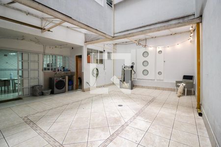 Apartamento à venda com 140m², 4 quartos e 1 vagaQuintal