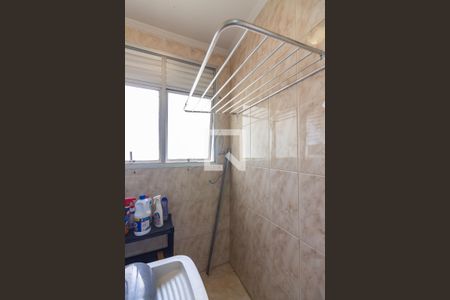 Apartamento para alugar com 65m², 3 quartos e 1 vagaÁrea de Serviço 