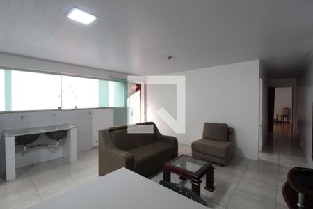 Casa à venda com 200m², 6 quartos e 2 vagasCasa 2 | Sala, Copa e Cozinha