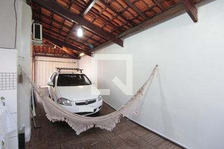 Casa à venda com 200m², 6 quartos e 2 vagasArea de Serviço