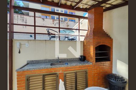 Apartamento à venda com 65m², 2 quartos e 1 vagaÁrea comum - Churrasqueira