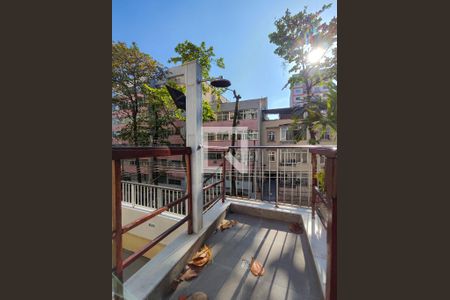 Apartamento à venda com 65m², 2 quartos e 1 vagaÁrea comum - Piscina