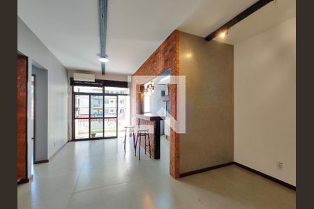 Sala de apartamento à venda com 2 quartos, 65m² em Estácio, Rio de Janeiro
