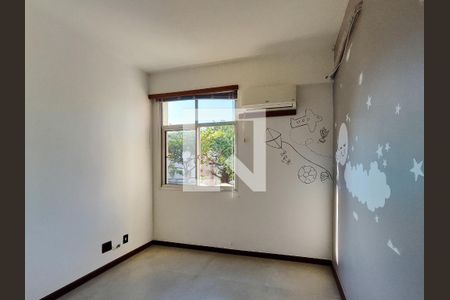 Apartamento à venda com 65m², 2 quartos e 1 vagaQuarto