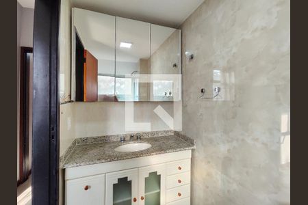 Apartamento à venda com 65m², 2 quartos e 1 vagaBanheiro da Suíte