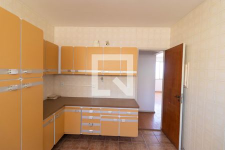 Apartamento à venda com 185m², 3 quartos e 3 vagasCozinha