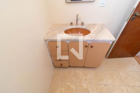 Apartamento à venda com 185m², 3 quartos e 3 vagasBanheiro da Suíte