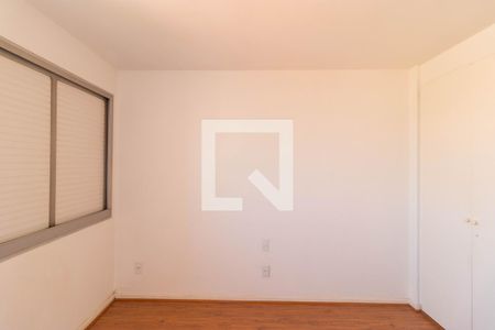 Apartamento à venda com 185m², 3 quartos e 3 vagasQuarto 01