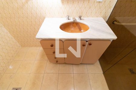 Apartamento à venda com 185m², 3 quartos e 3 vagasBanheiro