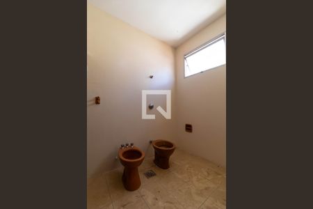 Apartamento à venda com 185m², 3 quartos e 3 vagasBanheiro da Suíte