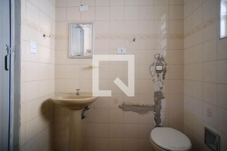 Casa para alugar com 70m², 2 quartos e 1 vagaBanheiro