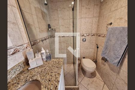 Apartamento à venda com 71m², 2 quartos e sem vaga Apartamento à venda com 71m², 2 quartos e sem vagaBanheiro da suíte