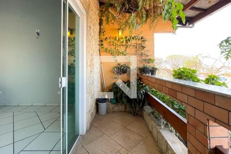 Casa à venda com 312m², 3 quartos e 2 vagasÁrea comum