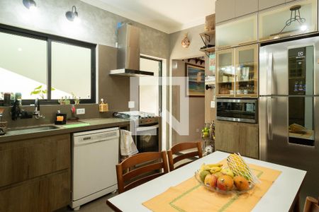 Casa à venda com 312m², 3 quartos e 2 vagasCozinha