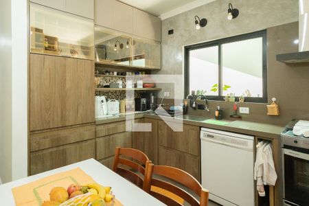 Casa à venda com 312m², 3 quartos e 2 vagasCozinha