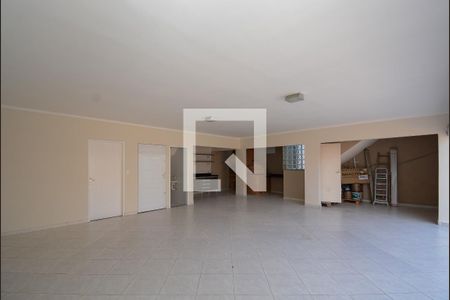 Casa à venda com 210m², 4 quartos e 5 vagasGaragem