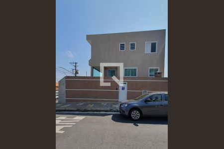 Casa à venda com 210m², 4 quartos e 5 vagasFachada