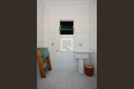 Casa à venda com 210m², 4 quartos e 5 vagasÁrea de Serviço