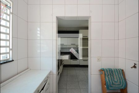 Casa à venda com 210m², 4 quartos e 5 vagasÁrea de Serviço