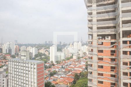 Apartamento à venda com 222m², 3 quartos e 3 vagasVista da Suíte 2